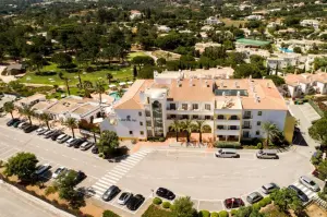 Vale Del Rei Resort