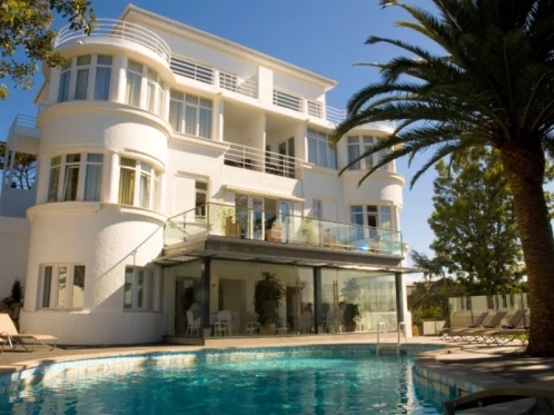 Amazonia Estoril Hotel