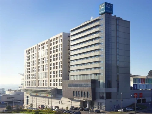 AC Hotel Porto by Marriott(x AC by Marriott Porto)