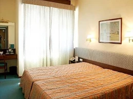 Nave Hotel - Photo 2