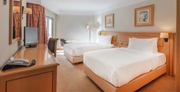 Real Palacio Hotel - Photo 5