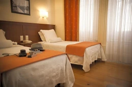 Hotel Aliados - Photo 4