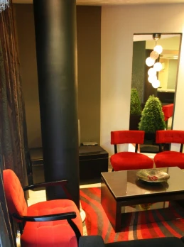 Windsor Hotel - Photo 2