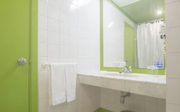 Windsor Hotel - Photo 4
