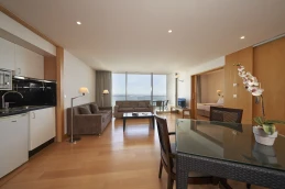 Golden Residence - Photo 4