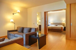 Golden Residence - Photo 5