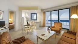 Royal Orchid - Photo 4
