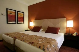 Evora Hotel - Photo 2