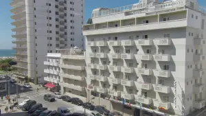 Baia Beach Hotel