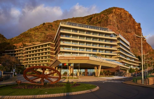 Saccharum RESORT