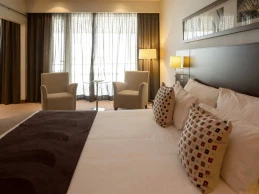 Lagoas Park Hotel - Photo 3
