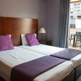 Hotel Navarras - Foto 3