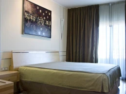 VIP Executive Entrecampos Hotel and Conference - Photo 4