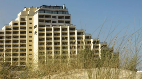 Yellow Praia Monte Gordo